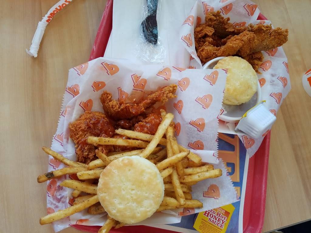 Popeyes Louisiana Kitchen | restaurant | 20 Surrey Brook Plz, Sauk Village, IL 60411, USA | 7087575863 OR +1 708-757-5863