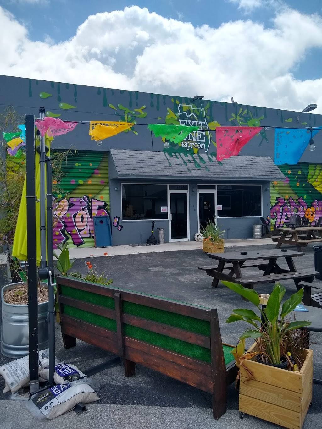 Exit One Taproom | night club | 12 NE 3rd St, Florida City, FL 33034, USA | 3058124764 OR +1 305-812-4764