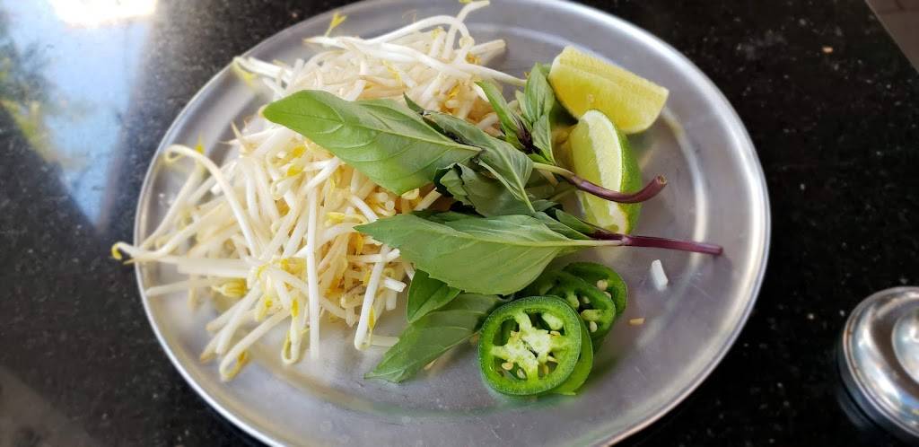 LePho | restaurant | 6522 Bolsa Ave, Huntington Beach, CA 92647, USA | 7148984888 OR +1 714-898-4888