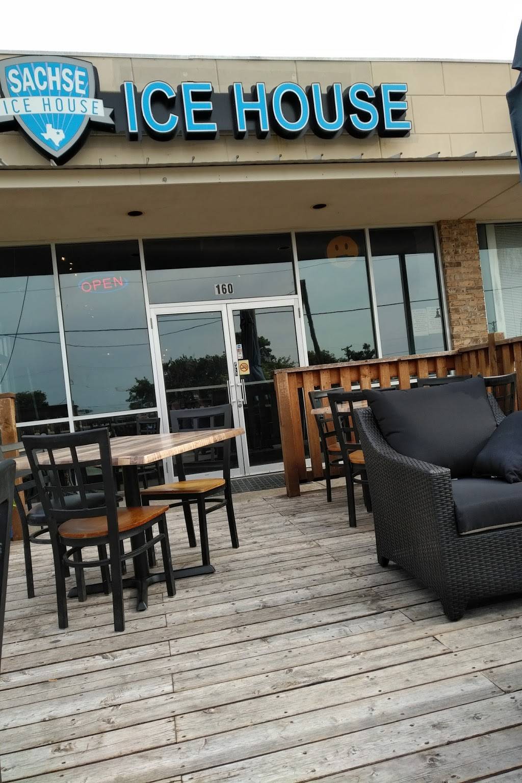 Sachse Ice House | restaurant | 6504 TX-78, Sachse, TX 75048, USA | 9724145158 OR +1 972-414-5158