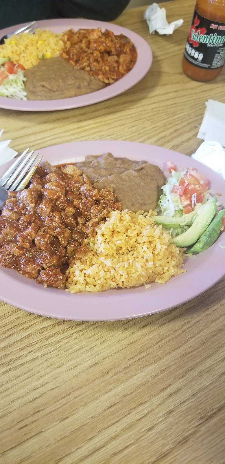 Tortilla Leamington | restaurant | 69 Erie St N, Leamington, ON N8H 2Z4, Canada | 5193225163 OR +1 519-322-5163