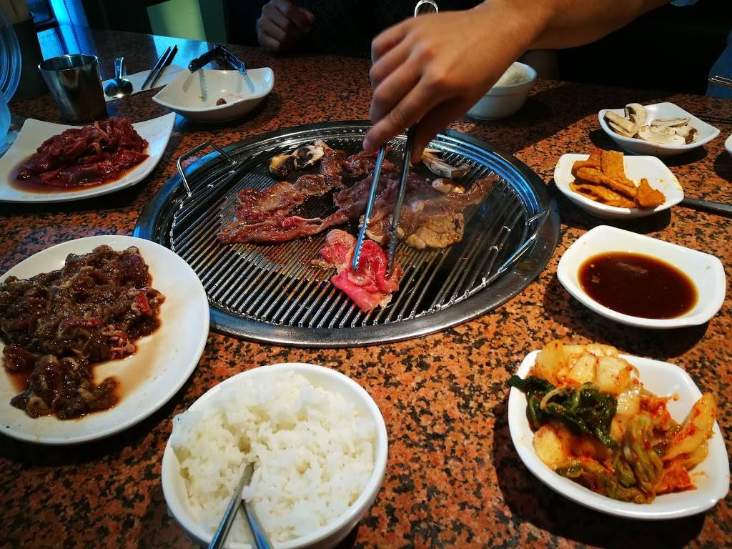 Korean BBQ King | restaurant | 3747 Foothill Blvd, Glendale, CA 91214, USA | 8189571442 OR +1 818-957-1442
