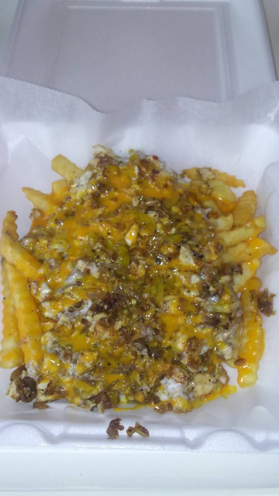 Mikes Texas Hots & Steak House | restaurant | 1343 Fillmore Ave, Buffalo, NY 14211, USA | 7162257580 OR +1 716-225-7580