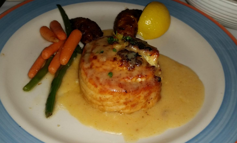 North Sea Restaurant | restaurant | 2479 18th St NW, Washington, DC 20009, USA | 2023327628 OR +1 202-332-7628