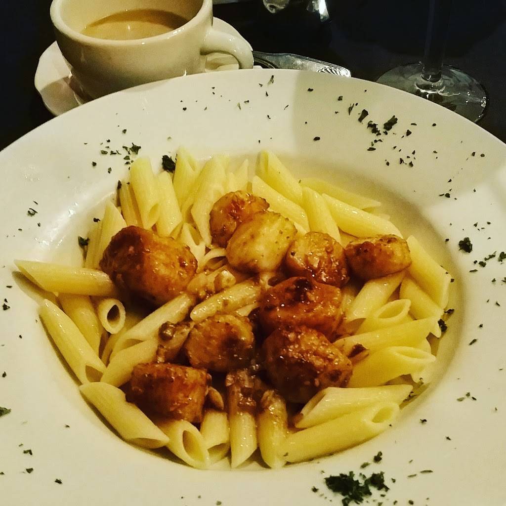 Oak Street Bistro | restaurant | 3 Oak St, Alfred, ME 04002, USA | 2073249700 OR +1 207-324-9700