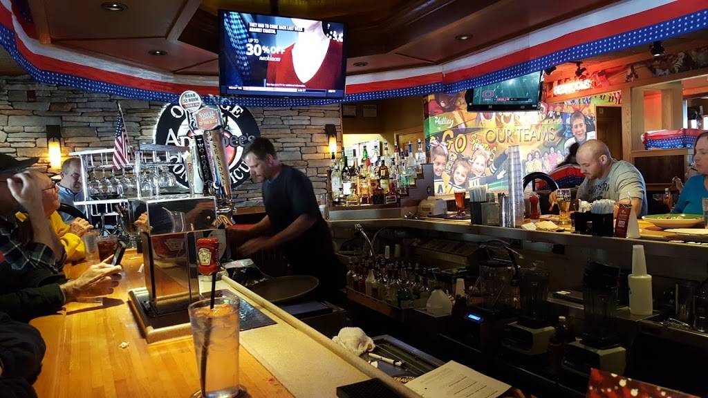 Applebees Grill + Bar | restaurant | 526 Boston Post Rd, Orange, CT 06477, USA | 2037955762 OR +1 203-795-5762