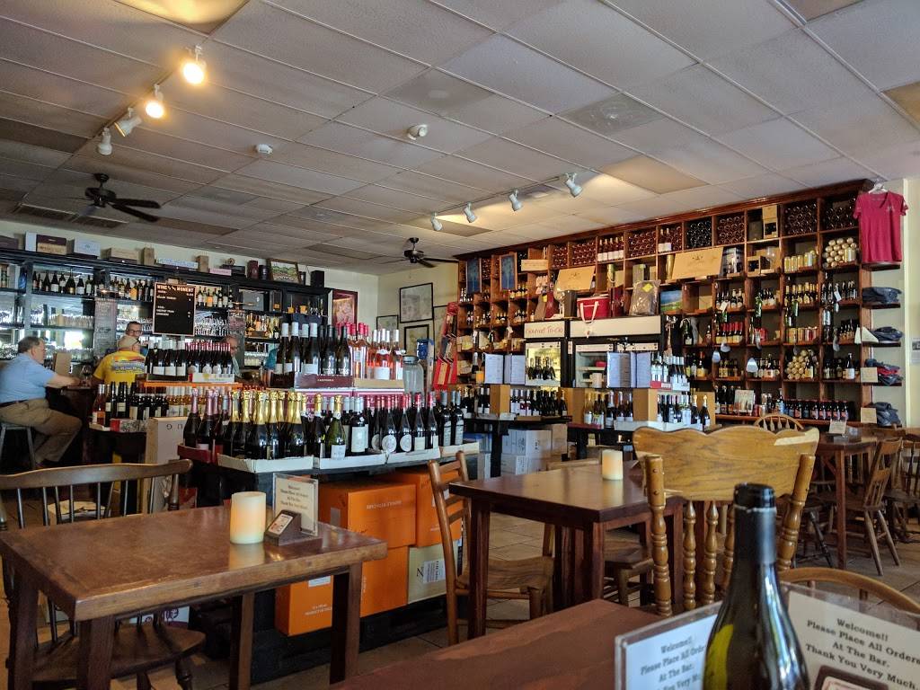 Accent On Wine & More | restaurant | 132 S Main St, Summerville, SC 29483, USA | 8438321212 OR +1 843-832-1212