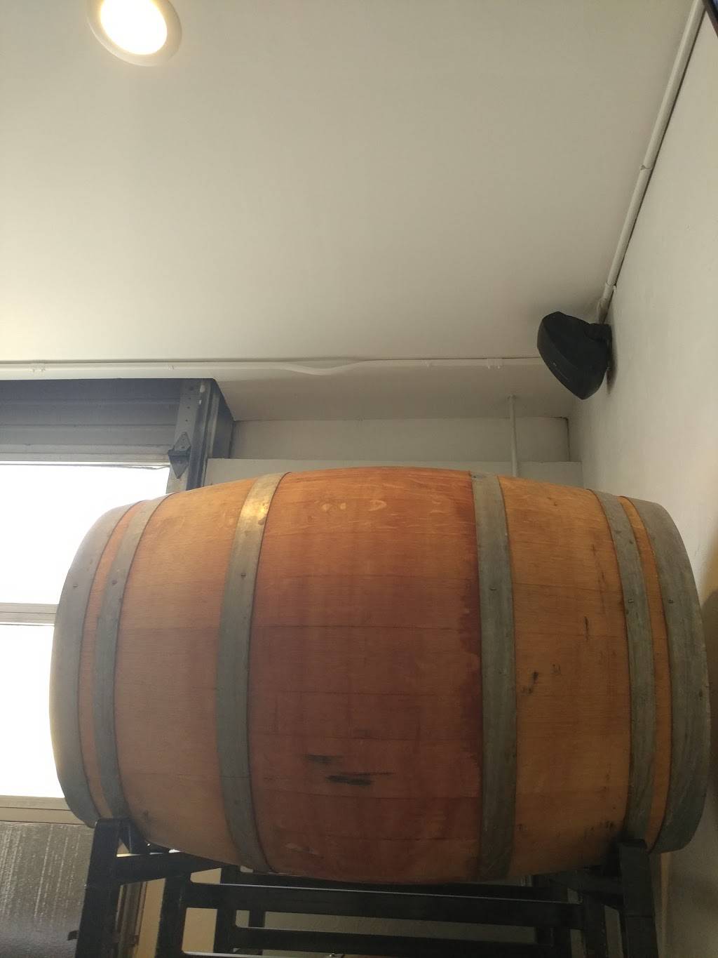 Cairn Brewing | restaurant | 7204 NE 175th St bldg a, Kenmore, WA 98028, USA | 4259495295 OR +1 425-949-5295