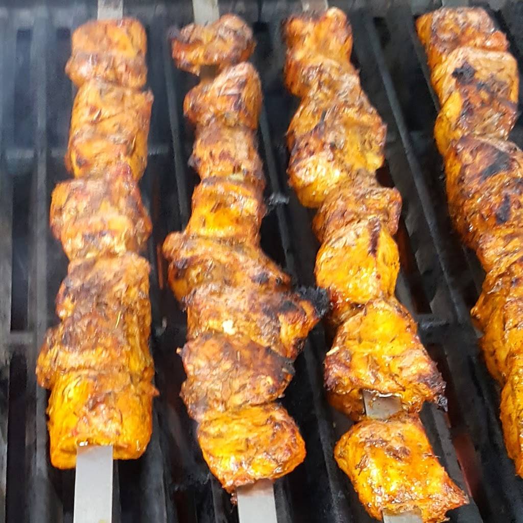 Sinbads Grill | restaurant | 11414 W Silver Spring Dr, Milwaukee, WI 53225, USA | 4147637479 OR +1 414-763-7479