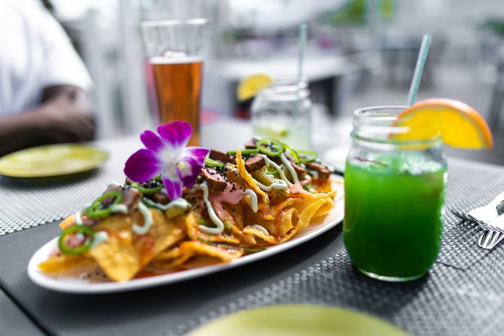 Oasis Cay | restaurant | 61 Hawks Cay Blvd, Duck Key, FL 33050, USA | 8883955539 OR +1 888-395-5539