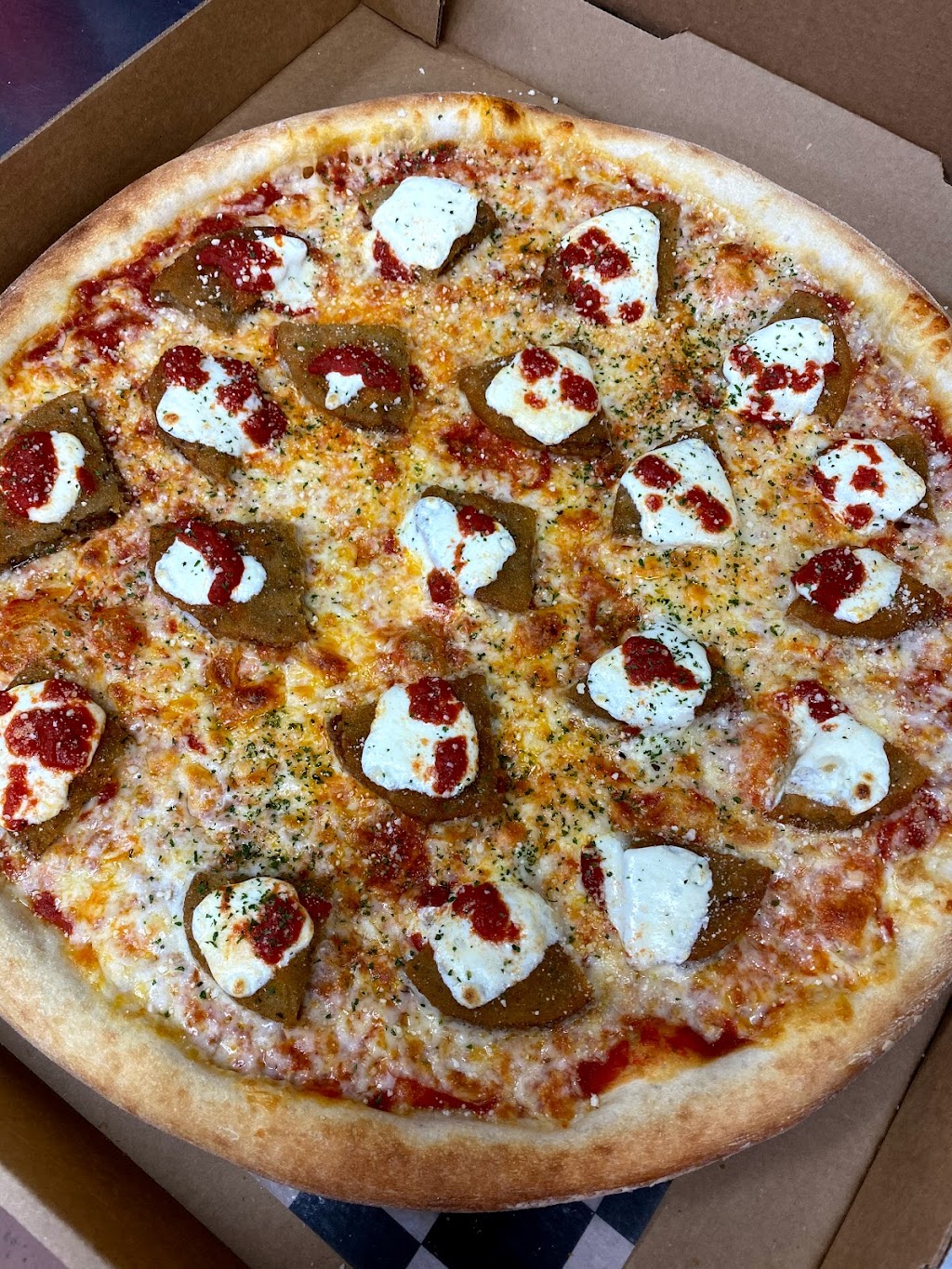 The Crazy Italian | restaurant | 206 W Harrison Ave, New Orleans, LA 70124, USA | 5047667914 OR +1 504-766-7914