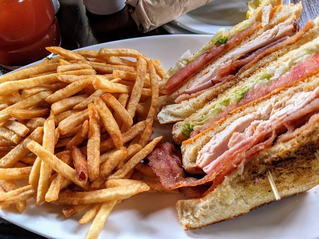 Brazen Head Irish Pub | restaurant | 165 E Liberty St, Toronto, ON M6K 3K4, Canada | 4165358787 OR +1 416-535-8787