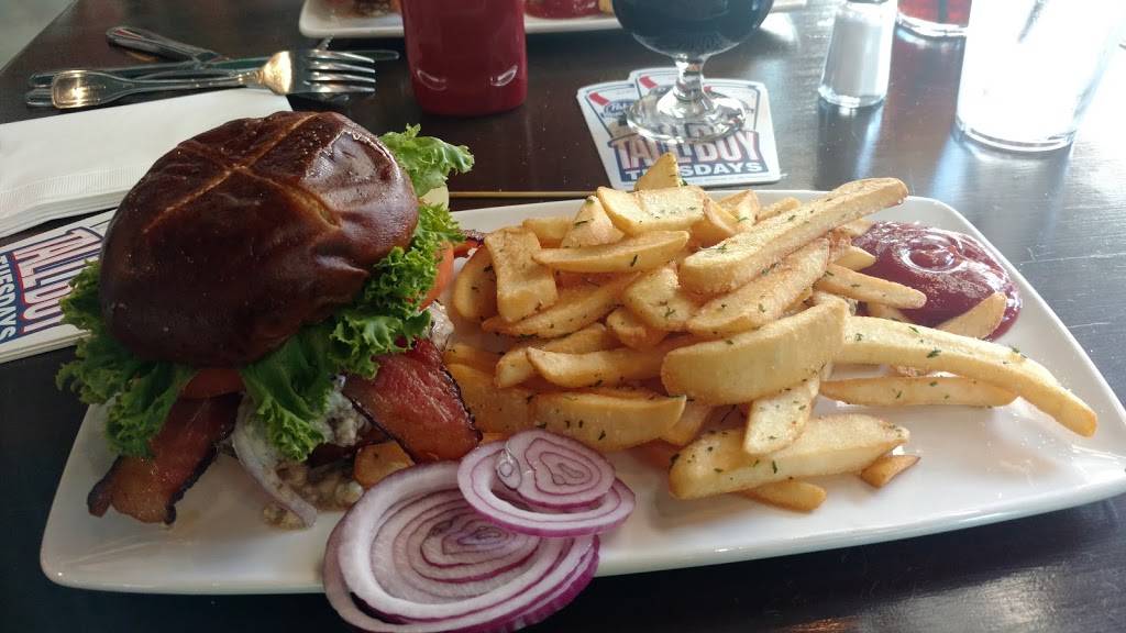 ODonovans Restaurant & Pub | restaurant | 101 E 3rd St, Pomona, CA 91766, USA | 9093974384 OR +1 909-397-4384