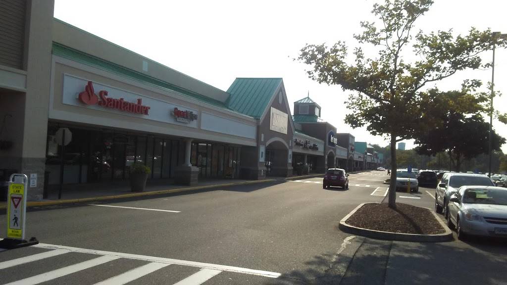 Brookside Plaza | shopping mall | 10 Hazard Ave, Enfield, CT 06082, USA | 2036355560 OR +1 203-635-5560