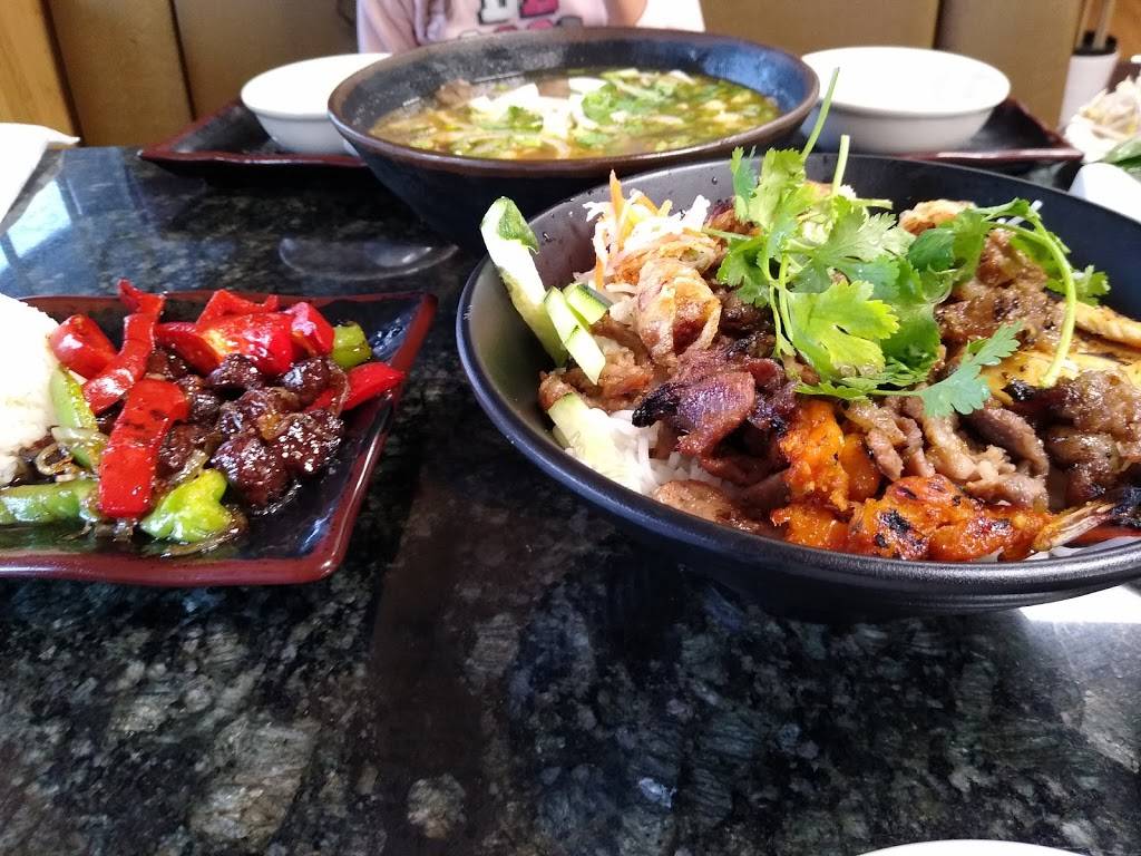 Pho 75 | restaurant | 2050 S Havana St, Aurora, CO 80014, USA | 3036718899 OR +1 303-671-8899