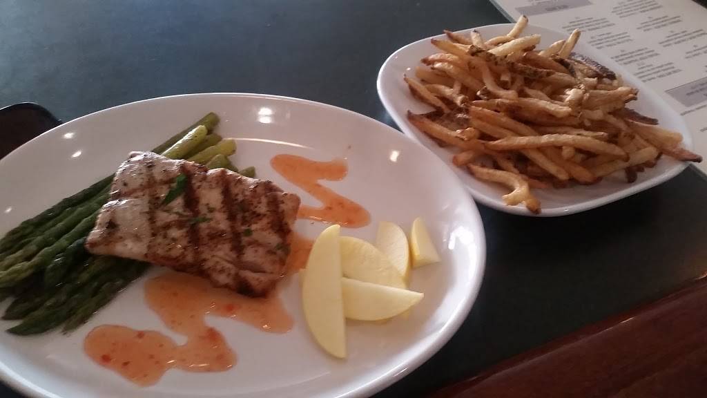 Saadeys Place | restaurant | 870 N Canfield Niles Rd, Youngstown, OH 44515, USA | 3303490083 OR +1 330-349-0083