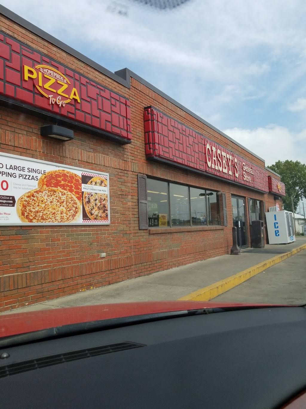 Caseys | meal takeaway | 510 Us Hwy 61, New Madrid, MO 63869, USA | 5737482933 OR +1 573-748-2933