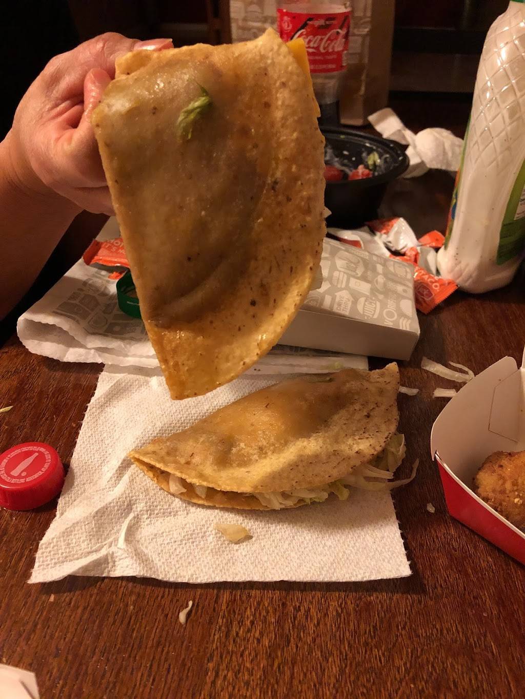 Jack in the Box | restaurant | 412 N Hwy 67, Cedar Hill, TX 75104, USA | 9722939727 OR +1 972-293-9727