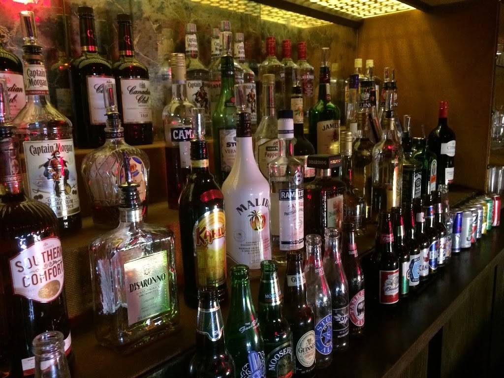 The Boat Restaurant | night club | 158 Augusta Ave, Toronto, ON M5T 2L5, Canada | 4165939218 OR +1 416-593-9218