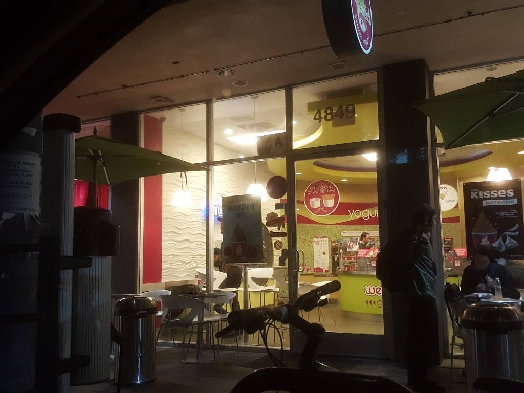 Menchies Frozen Yogurt | bakery | 4849 Laurel Canyon Blvd, Valley Village, CA 91607, USA | 8189859150 OR +1 818-985-9150