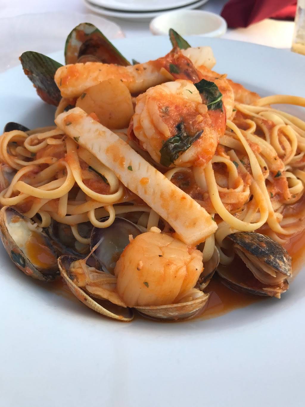 Lucianas Ristorante | restaurant | 24312 Del Prado Ave, Dana Point, CA 92629, USA | 9496616500 OR +1 949-661-6500