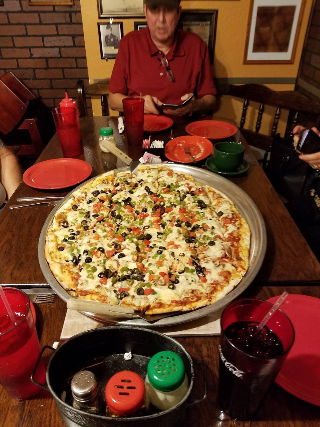 Galatis Family Restaurant | restaurant | 637 S Commerce Ave, Sebring, FL 33870, USA | 8633823333 OR +1 863-382-3333