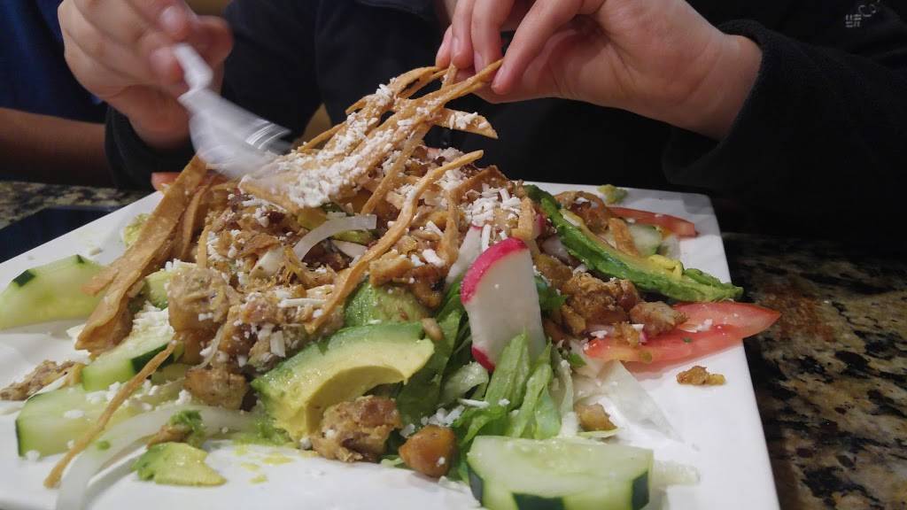 Taqueria La Estrella | restaurant | 1361 E Yosemite Ave, Manteca, CA 95336, USA | 2098238481 OR +1 209-823-8481