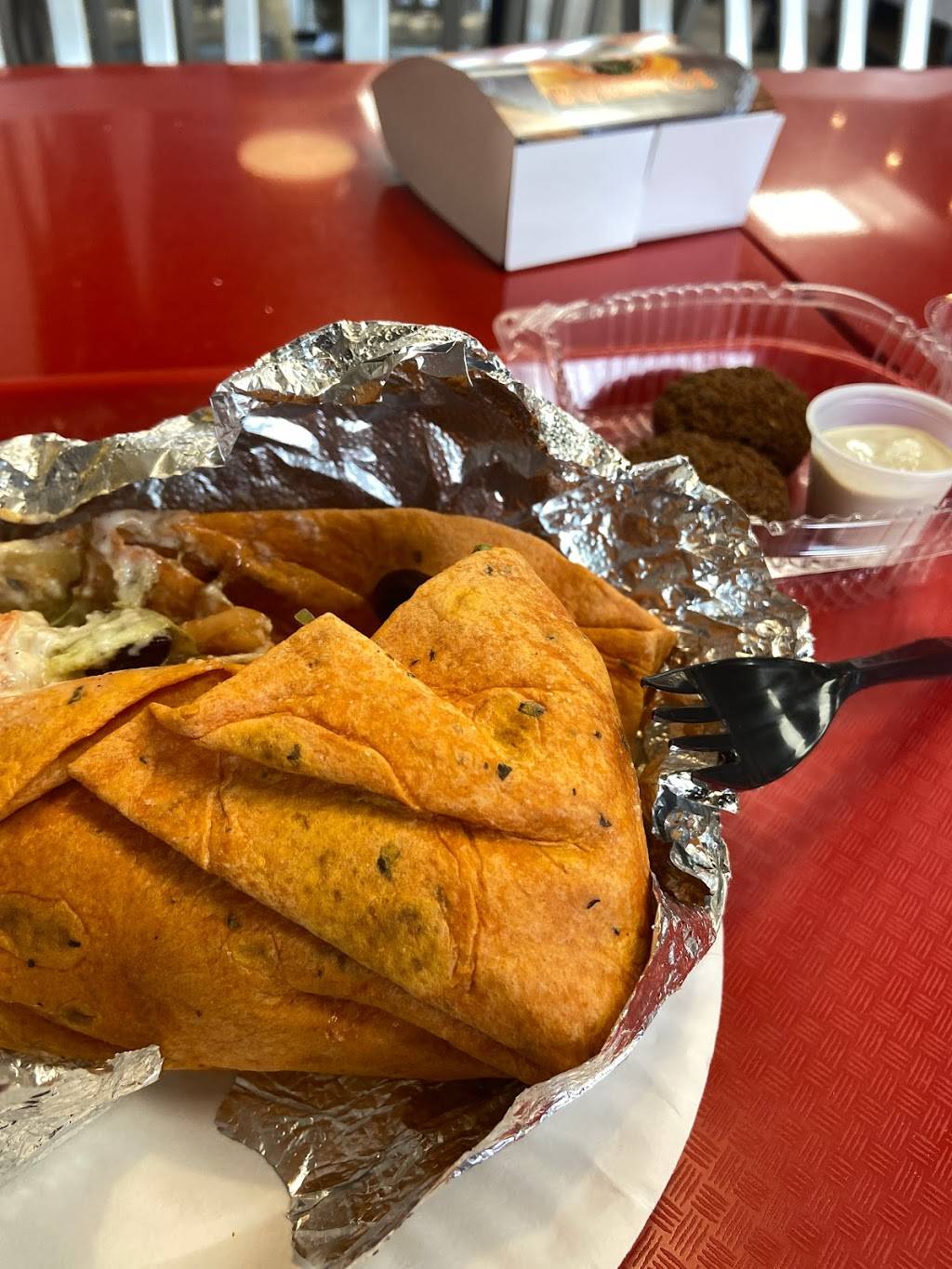 The Halal Guys | restaurant | 3008 Ella Blvd, Houston, TX 77018, USA | 8325169026 OR +1 832-516-9026