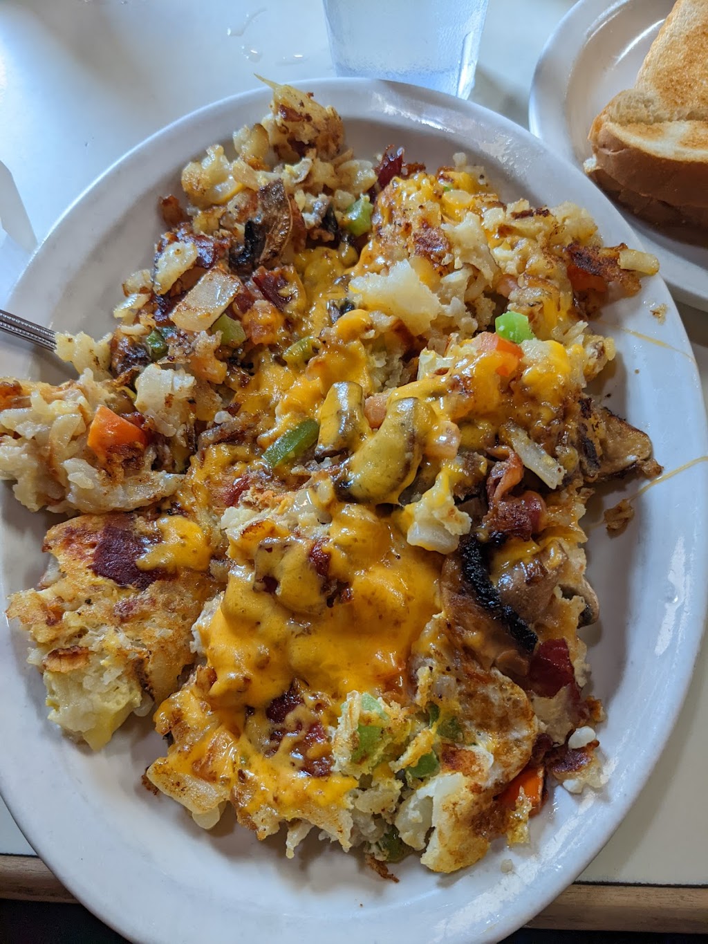 The Badgers Den | restaurant | 6551 Main St, Bonners Ferry, ID 83805, USA | 2082671486 OR +1 208-267-1486