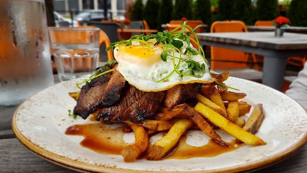 Culaccino Bar + Kitchen | restaurant | 527 Brant St, Burlington, ON L7R 2G6, Canada | 9056354626 OR +1 905-635-4626