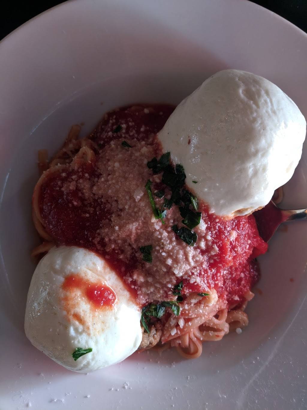 Vento la Trattoria | restaurant | 28611 Lake Rd, Bay Village, OH 44140, USA | 4408354530 OR +1 440-835-4530