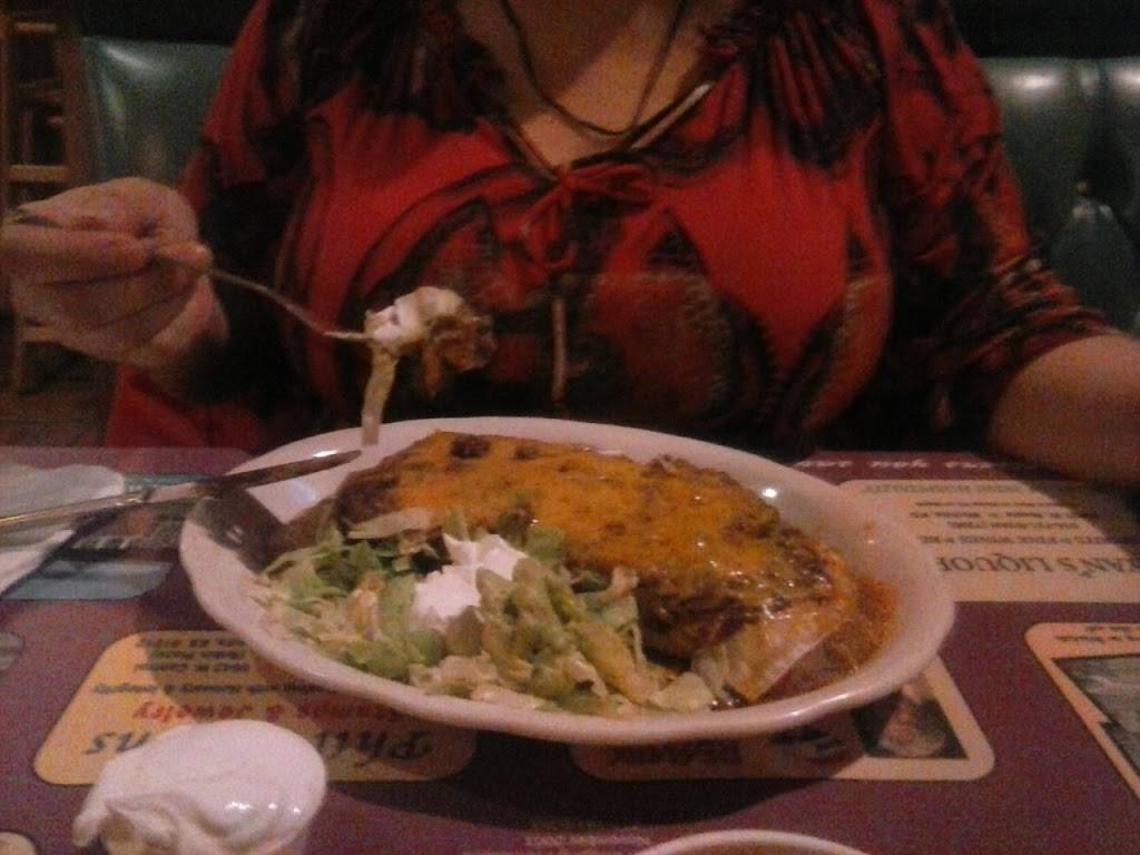 Marcos Cantina | restaurant | 6600 W Central Ave, Wichita, KS 67212, USA | 3169452404 OR +1 316-945-2404