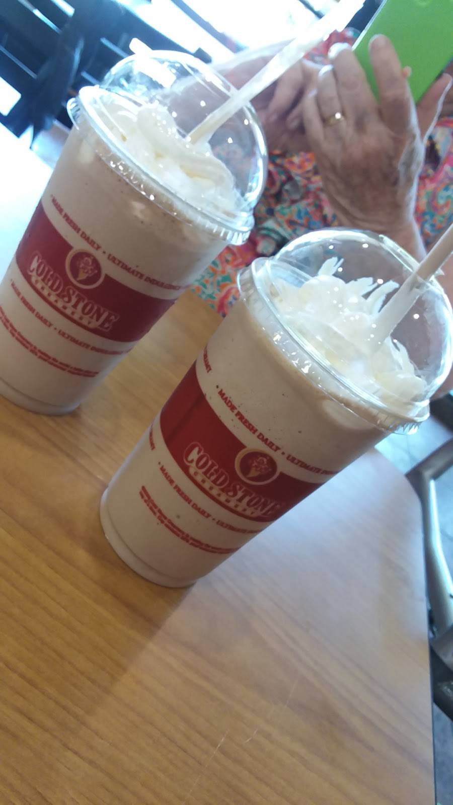 Cold Stone Creamery | bakery | 636 San Antonio Rd, Mountain View, CA 94040, USA | 6509411222 OR +1 650-941-1222