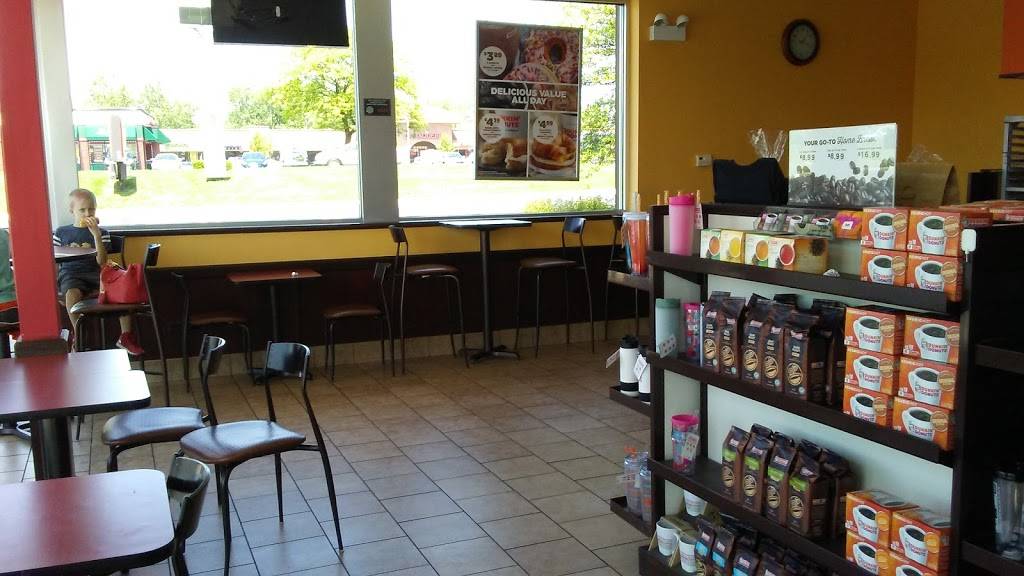 Dunkin | cafe | 880 W Army Trail Rd, Carol Stream, IL 60188, USA | 6302896568 OR +1 630-289-6568