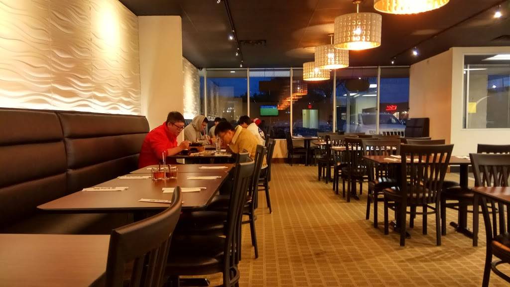 Boiling Pots | restaurant | 2650 E Grand River Ave, East Lansing, MI 48823, USA | 5178891799 OR +1 517-889-1799