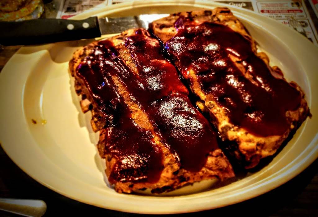 Club 60 | restaurant | W2164 State Rd 60, Columbus, WI 53925, USA | 9206233113 OR +1 920-623-3113