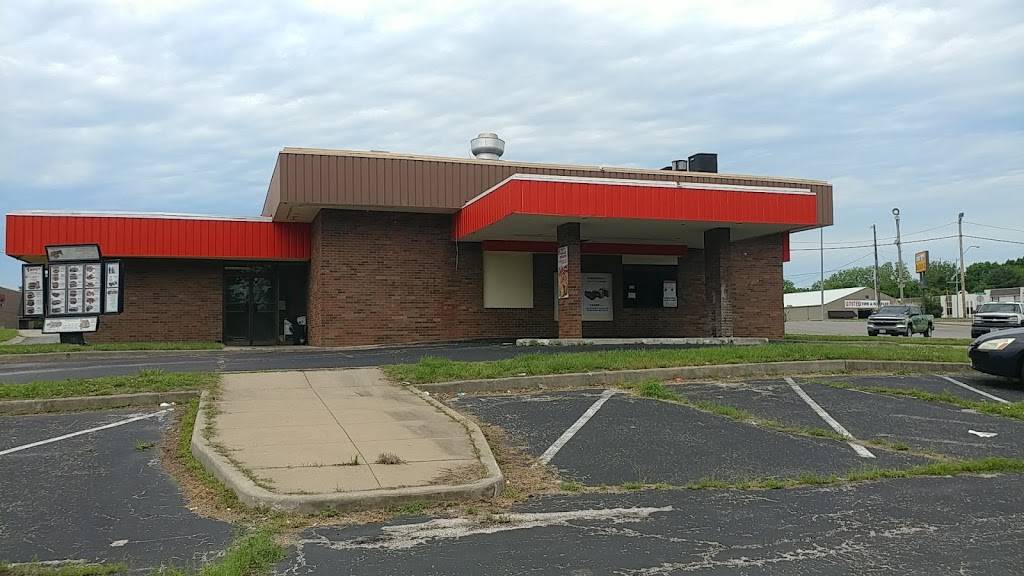 Tastys | restaurant | 9425 Blue Ridge Blvd, Kansas City, MO 64138, USA | 8165691618 OR +1 816-569-1618