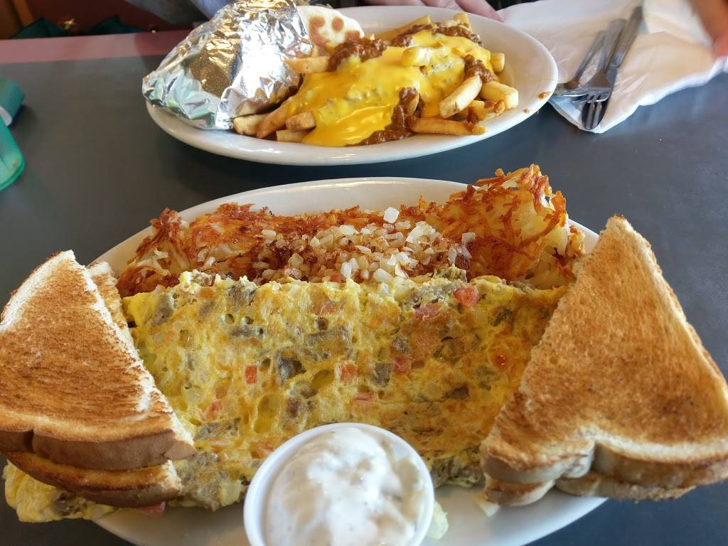 Alpha Koney Island | restaurant | 422 N Main St, Adrian, MI 49221, USA | 5172662526 OR +1 517-266-2526