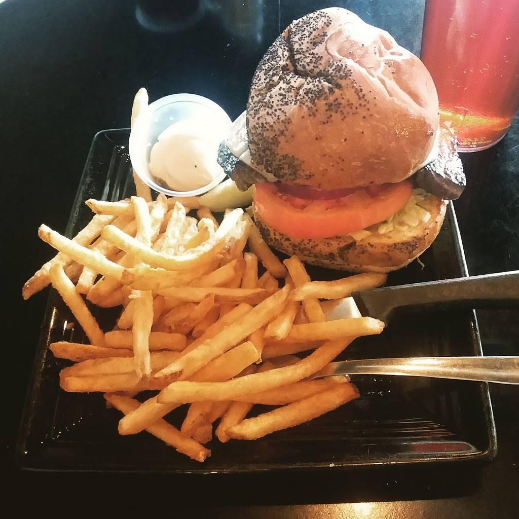 Bretts Casual American | restaurant | 3190 Atlanta Hwy #11, Athens, GA 30606, USA | 7068501395 OR +1 706-850-1395