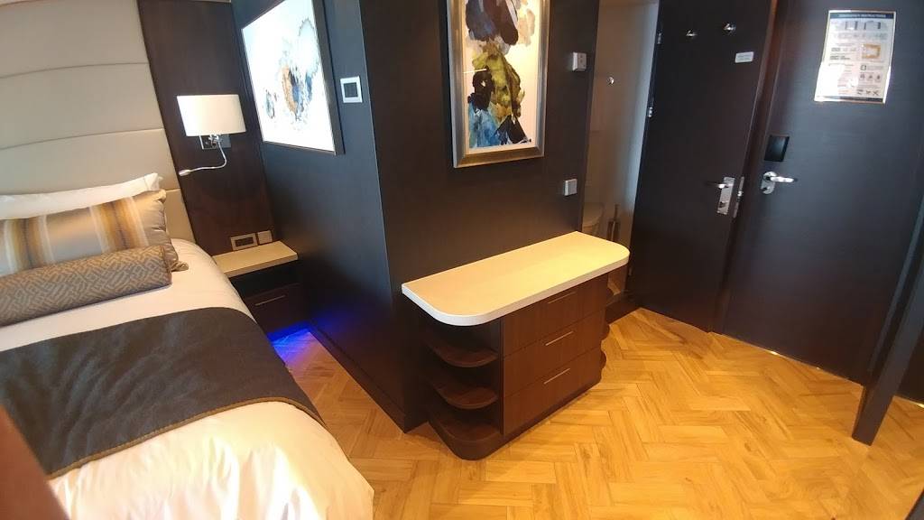 Anthonys Fish Bar | restaurant | Seattle, WA 98121, USA | 4254550732 OR +1 425-455-0732