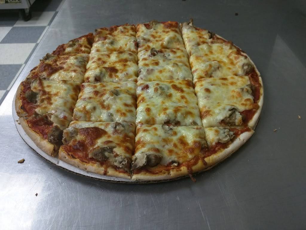 Dinos Pizza & Subs | restaurant | 19 S Milwaukee St, Plymouth, WI 53073, USA | 9208926866 OR +1 920-892-6866