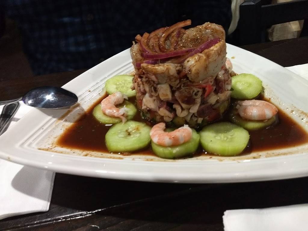 Casa Del Villar | restaurant | 1160 N Kraemer Blvd, Anaheim, CA 92806, USA | 6572083303 OR +1 657-208-3303