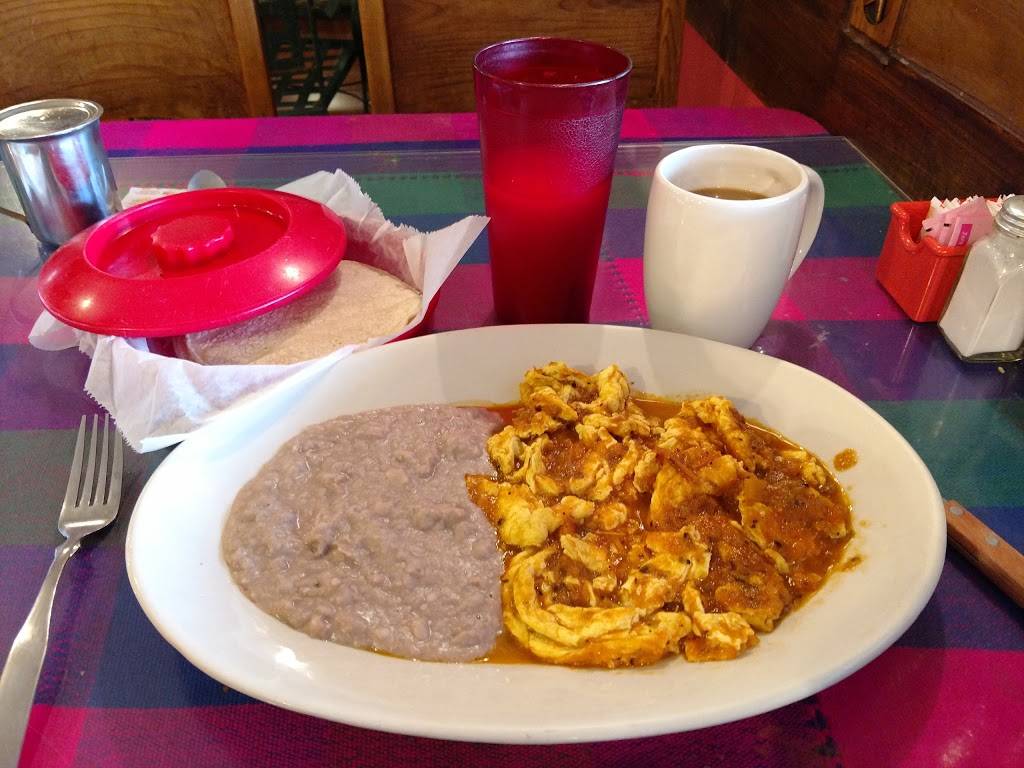 Los Comales Mexican Restaurant | restaurant | 2136 E 7th St, Austin, TX 78702, USA | 5124809358 OR +1 512-480-9358