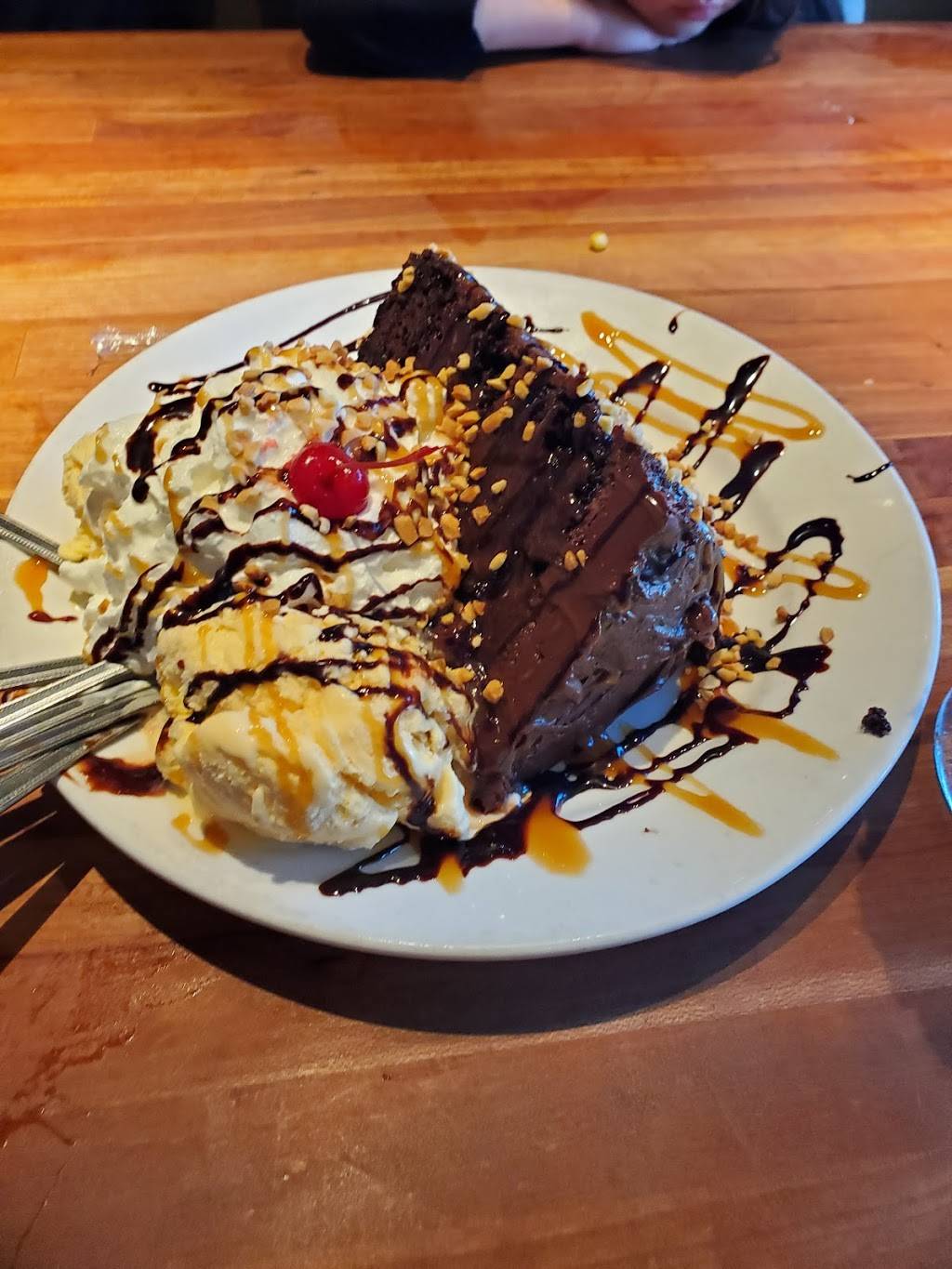 Cheddars Scratch Kitchen | restaurant | 4865 Pan American Pl NE, Albuquerque, NM 87109, USA | 5053450829 OR +1 505-345-0829