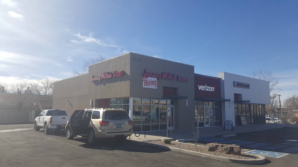 Jersey Mikes Subs | meal takeaway | 2608 Central Ave SE, Albuquerque, NM 87106, USA | 5052682424 OR +1 505-268-2424