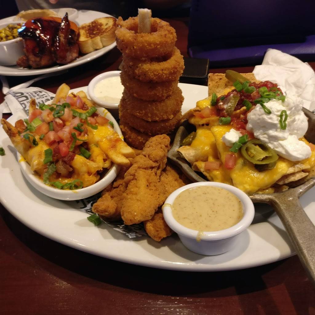 Smokey Bones | meal takeaway | 3400 E Colonial Dr, Orlando, FL 32803, USA | 4078941511 OR +1 407-894-1511