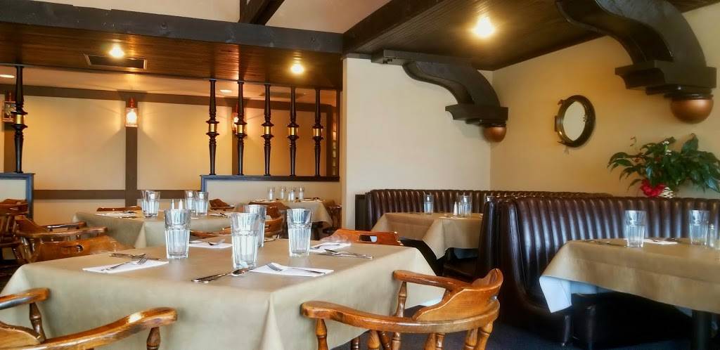 Up North 23 Restaurant And Lounge | restaurant | N 3rd St, Rogers City, MI 49779, USA | 9897342323 OR +1 989-734-2323