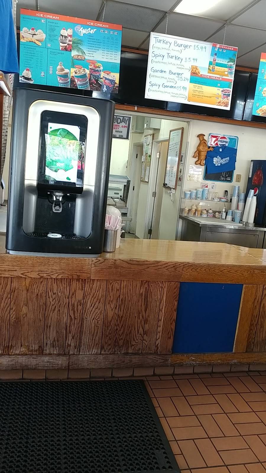 Fosters Freeze | restaurant | 5205 Carpinteria Ave, Carpinteria, CA 93013, USA | 8056843602 OR +1 805-684-3602