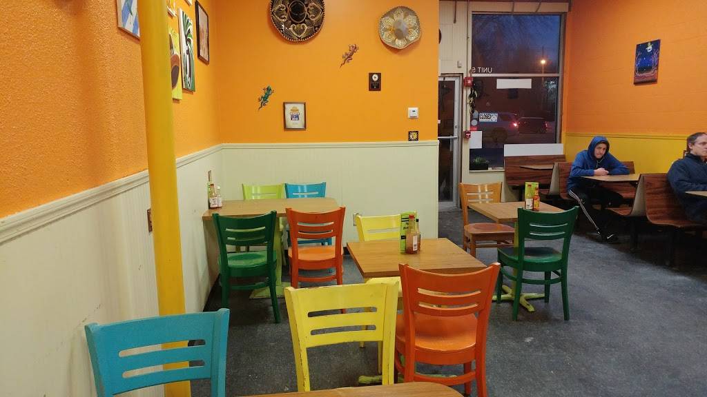 Taco Beyondo | restaurant | 53 Henniker St, Hillsboro, NH 03244, USA | 6034645986 OR +1 603-464-5986