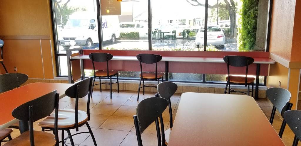 Jack in the Box | restaurant | 1111 Colusa Ave, Yuba City, CA 95991, USA | 5306730230 OR +1 530-673-0230